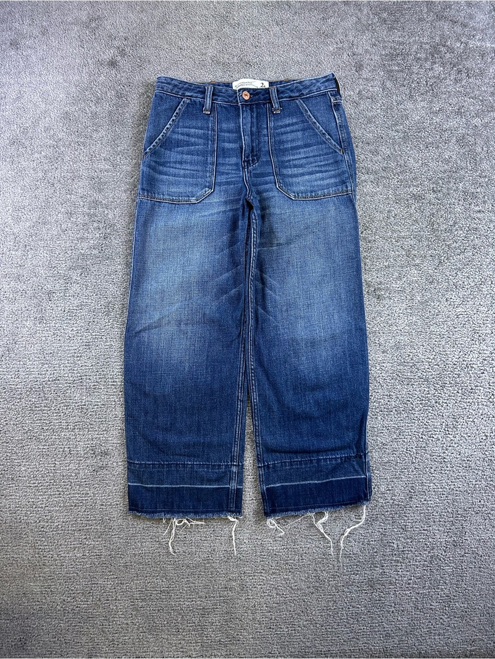 Abercrombie & Fitch Cropped Stovepipe Jeans Sz 2 26x26 Raw Hem Hi Rise Wide Leg
